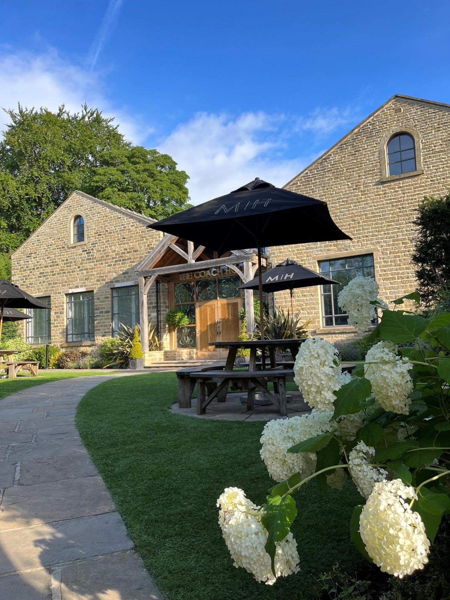 Manor House Lindley Hotell Huddersfield Eksteriør bilde